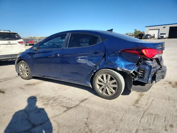 5NPDH4AE7GH742064 2016 HYUNDAI ELANTRA - Image 2