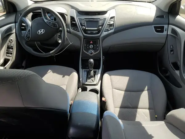 5NPDH4AE7GH746101 2016 HYUNDAI ELANTRA - Image 8