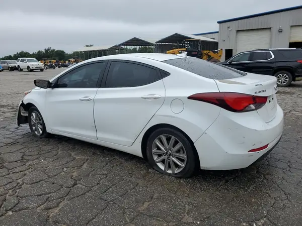 5NPDH4AE7GH746261 2016 HYUNDAI ELANTRA - Image 2
