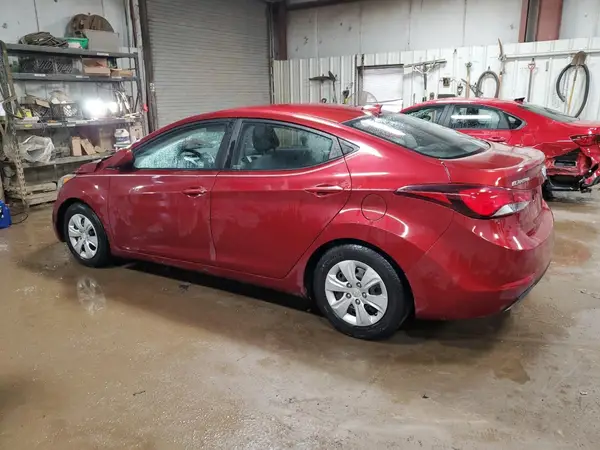 5NPDH4AE7GH747863 2016 HYUNDAI ELANTRA - Image 2