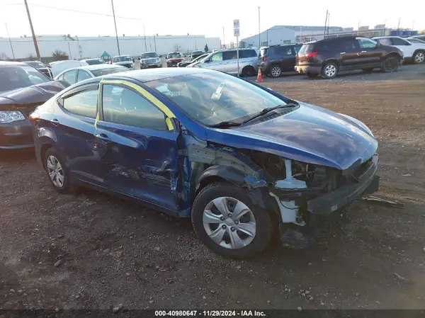 5NPDH4AE7GH749631 2016 HYUNDAI ELANTRA - Image 1