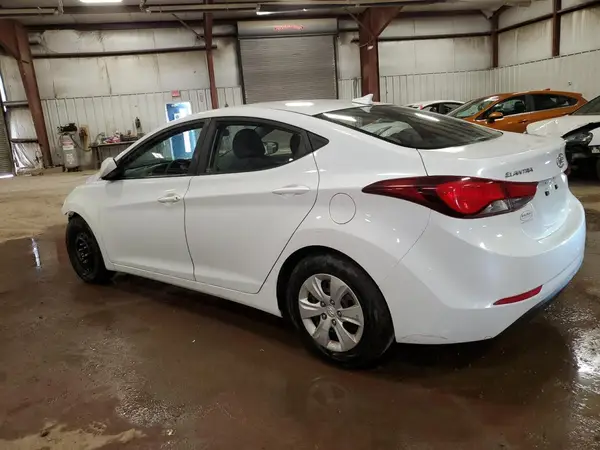 5NPDH4AE7GH751265 2016 HYUNDAI ELANTRA - Image 2