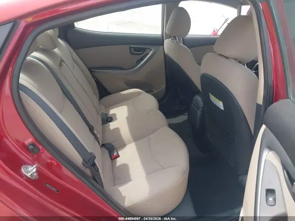 5NPDH4AE7GH751511 2016 HYUNDAI ELANTRA - Image 8