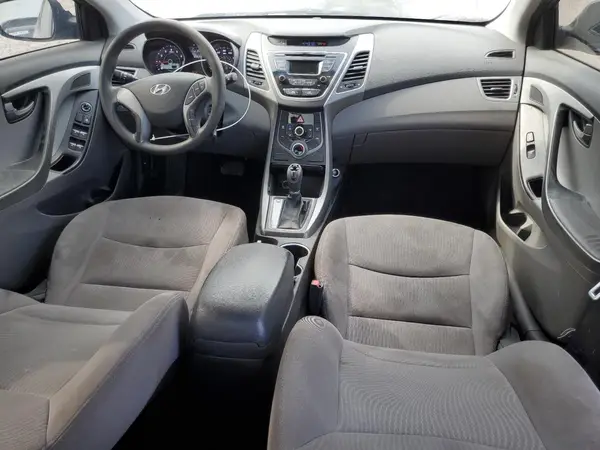 5NPDH4AE7GH751881 2016 HYUNDAI ELANTRA - Image 8