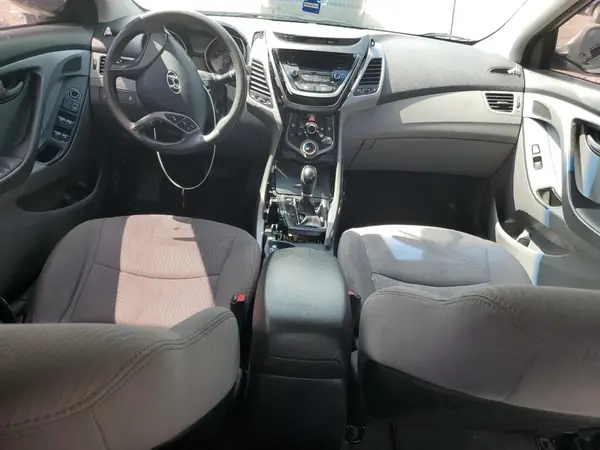 5NPDH4AE7GH751928 2016 HYUNDAI ELANTRA - Image 8