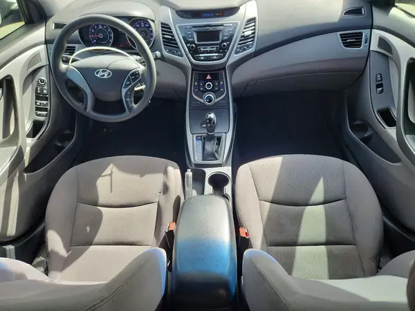 5NPDH4AE7GH752187 2016 HYUNDAI ELANTRA - Image 8