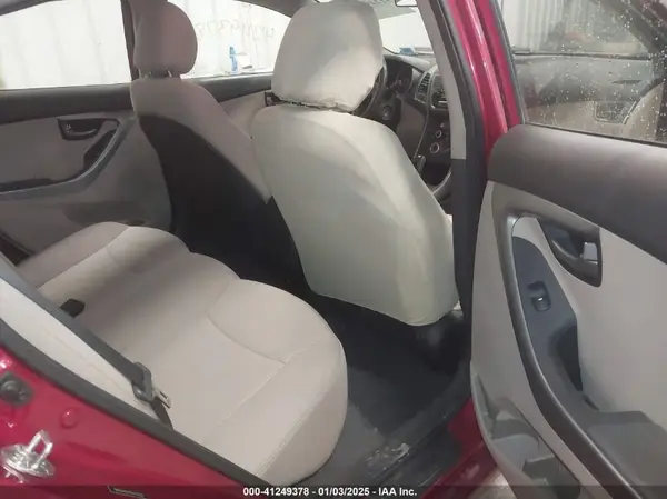 5NPDH4AE7GH753422 2016 HYUNDAI ELANTRA - Image 8