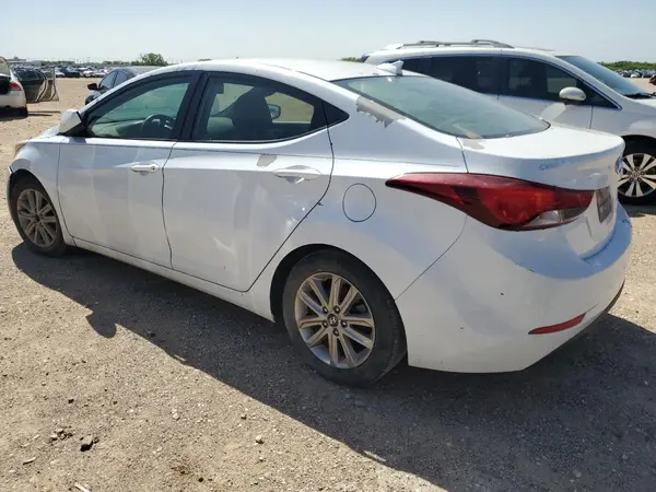 5NPDH4AE7GH754652 2016 HYUNDAI ELANTRA - Image 2