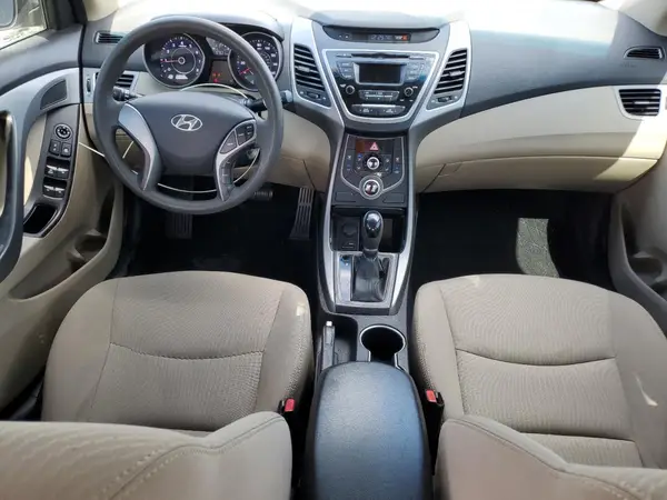 5NPDH4AE7GH754862 2016 HYUNDAI ELANTRA - Image 8