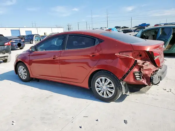 5NPDH4AE7GH755848 2016 HYUNDAI ELANTRA - Image 2
