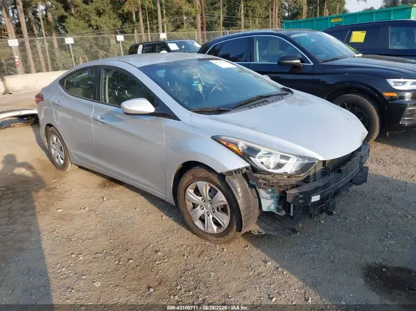 5NPDH4AE7GH756109 2016 HYUNDAI ELANTRA - Image 1