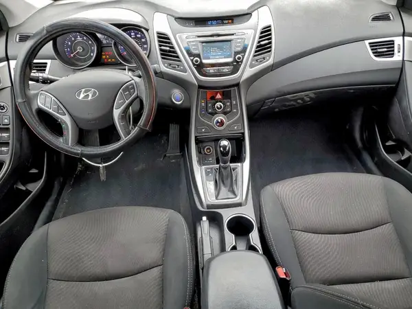 5NPDH4AE7GH756420 2016 HYUNDAI ELANTRA - Image 8