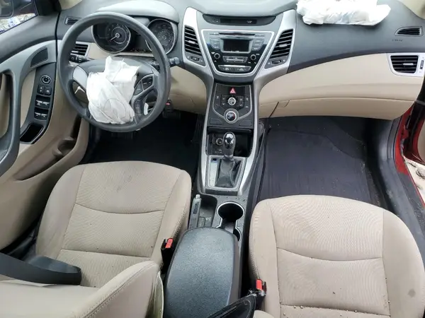5NPDH4AE7GH756546 2016 HYUNDAI ELANTRA - Image 8