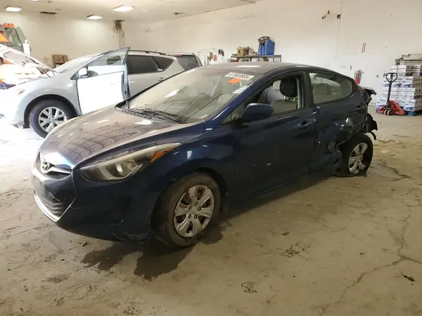 5NPDH4AE7GH758572 2016 HYUNDAI ELANTRA - Image 1