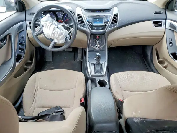 5NPDH4AE7GH758801 2016 HYUNDAI ELANTRA - Image 8