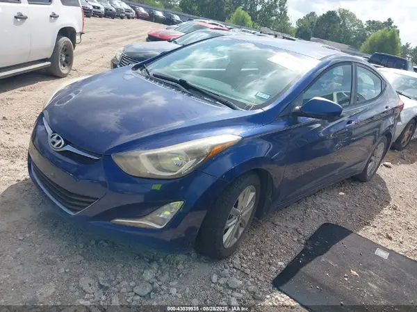 5NPDH4AE7GH760094 2016 HYUNDAI ELANTRA - Image 2