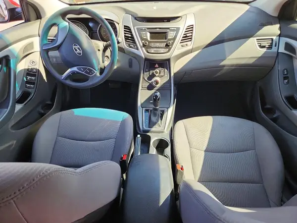 5NPDH4AE7GH760354 2016 HYUNDAI ELANTRA - Image 8