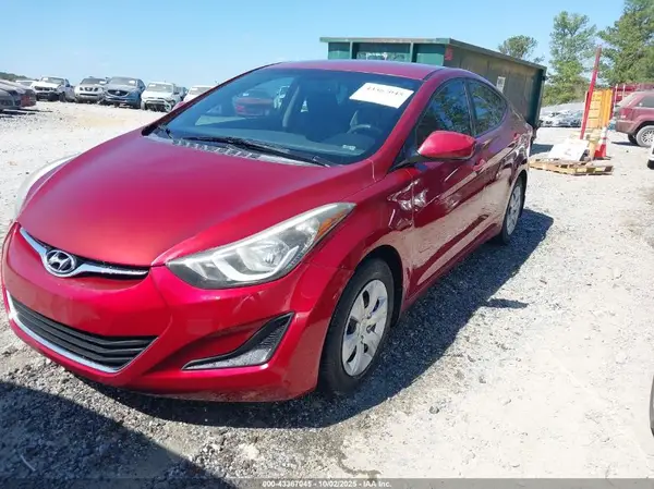 5NPDH4AE7GH761133 2016 HYUNDAI ELANTRA - Image 2