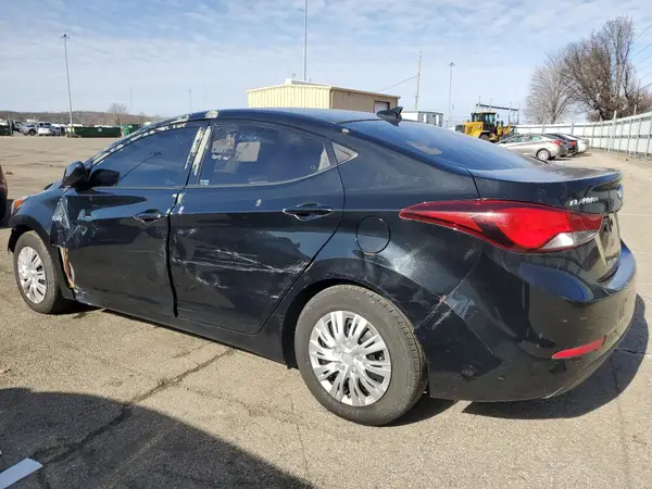 5NPDH4AE7GH761830 2016 HYUNDAI ELANTRA - Image 2