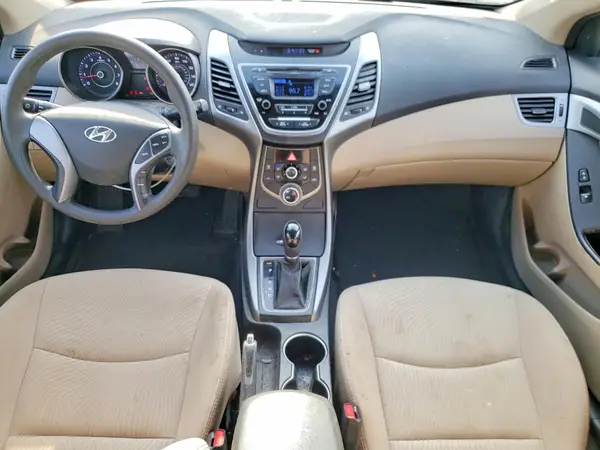 5NPDH4AE7GH761908 2016 HYUNDAI ELANTRA - Image 8