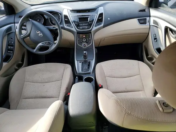 5NPDH4AE7GH767773 2016 HYUNDAI ELANTRA - Image 8