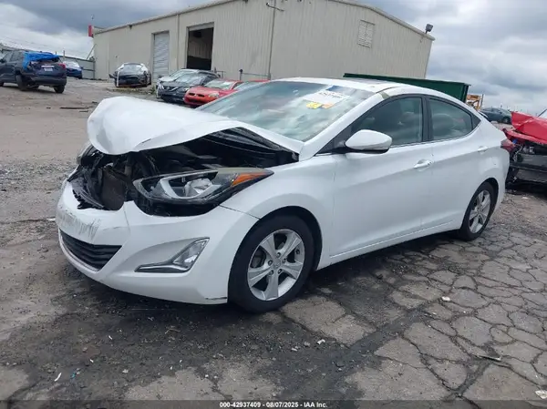 5NPDH4AE7GH771712 2016 HYUNDAI ELANTRA - Image 2