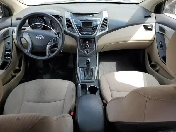 5NPDH4AE7GH772875 2016 HYUNDAI ELANTRA - Image 8