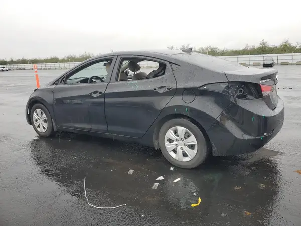 5NPDH4AE7GH773671 2016 HYUNDAI ELANTRA - Image 2