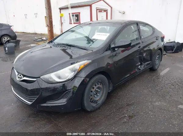 5NPDH4AE7GH774240 2016 HYUNDAI ELANTRA - Image 2