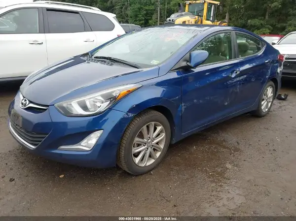 5NPDH4AE7GH775579 2016 HYUNDAI ELANTRA - Image 2