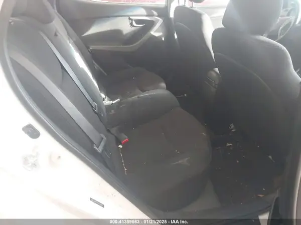 5NPDH4AE7GH775890 2016 HYUNDAI ELANTRA - Image 8