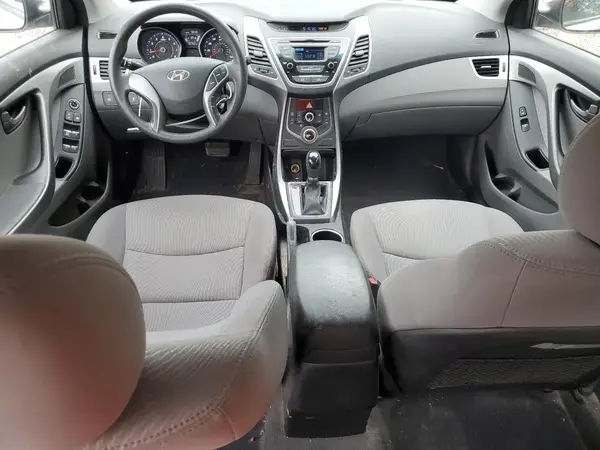 5NPDH4AE7GH775954 2016 HYUNDAI ELANTRA - Image 8
