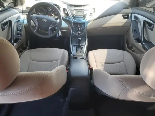 5NPDH4AE7GH776070 2016 HYUNDAI ELANTRA - Image 8