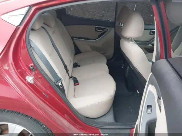 5NPDH4AE7GH776196 2016 HYUNDAI ELANTRA - Image 8