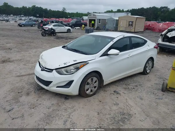 5NPDH4AE7GH776716 2016 HYUNDAI ELANTRA - Image 2