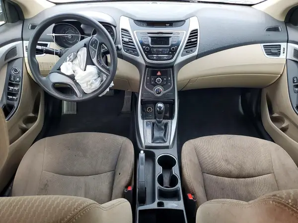 5NPDH4AE7GH777137 2016 HYUNDAI ELANTRA - Image 8