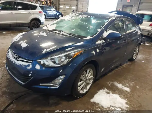 5NPDH4AE7GH778255 2016 HYUNDAI ELANTRA - Image 2