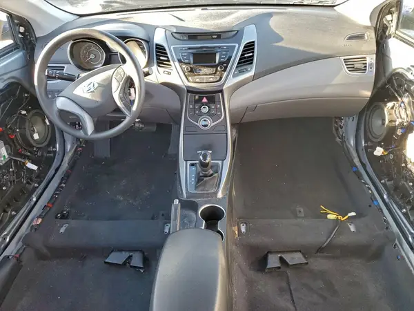 5NPDH4AE7GH779597 2016 HYUNDAI ELANTRA - Image 8