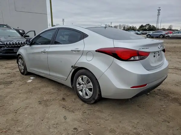 5NPDH4AE7GH781110 2016 HYUNDAI ELANTRA - Image 2