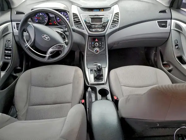 5NPDH4AE7GH781110 2016 HYUNDAI ELANTRA - Image 8
