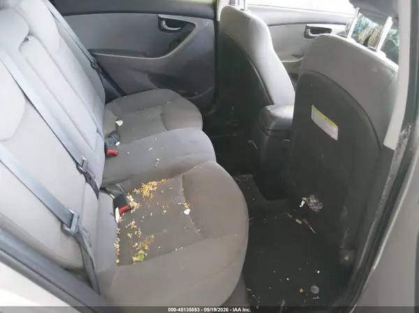 5NPDH4AE7GH781639 2016 HYUNDAI ELANTRA - Image 8