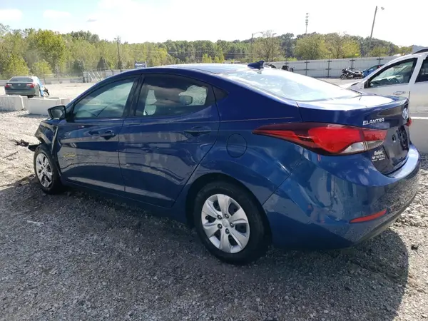 5NPDH4AE7GH781673 2016 HYUNDAI ELANTRA - Image 2
