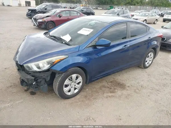 5NPDH4AE7GH783214 2016 HYUNDAI ELANTRA - Image 2