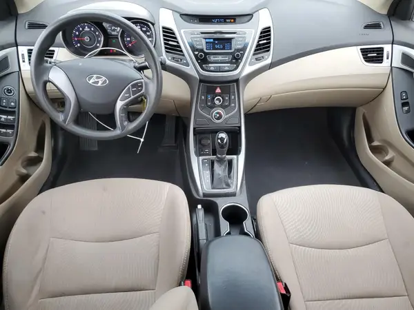 5NPDH4AE7GH785478 2016 HYUNDAI ELANTRA - Image 8