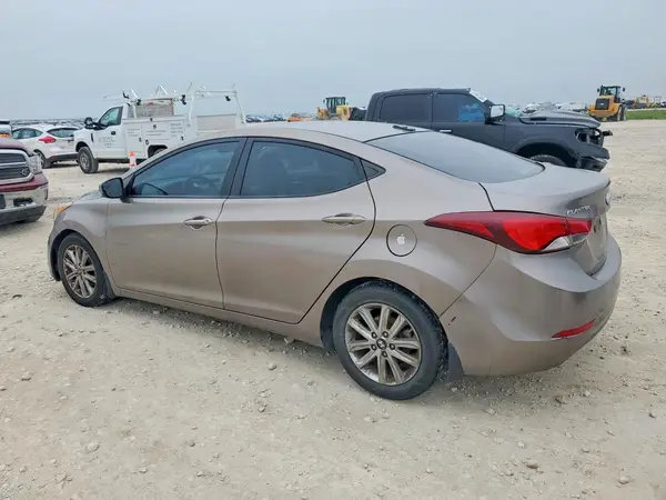 5NPDH4AE7GH786422 2016 HYUNDAI ELANTRA - Image 2
