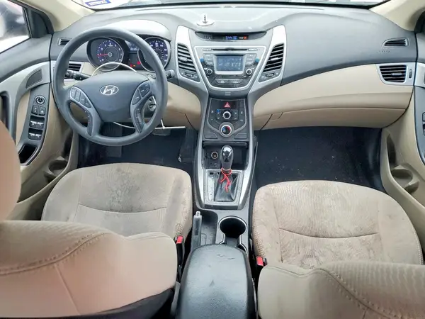 5NPDH4AE7GH786422 2016 HYUNDAI ELANTRA - Image 8