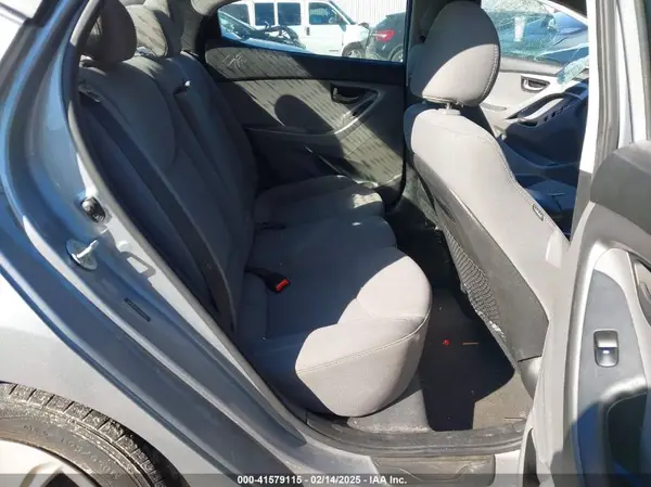 5NPDH4AE7GH787103 2016 HYUNDAI ELANTRA - Image 8