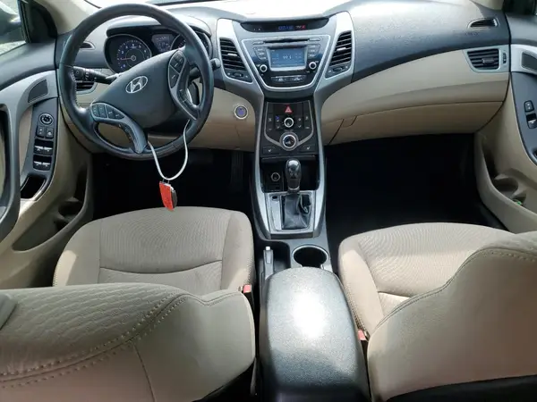 5NPDH4AE7GH787554 2016 HYUNDAI ELANTRA - Image 8