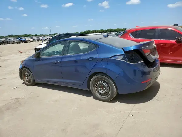 5NPDH4AE7GH787568 2016 HYUNDAI ELANTRA - Image 2