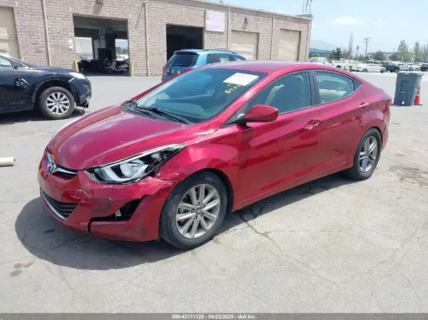 5NPDH4AE7GH794696 2016 HYUNDAI ELANTRA - Image 2